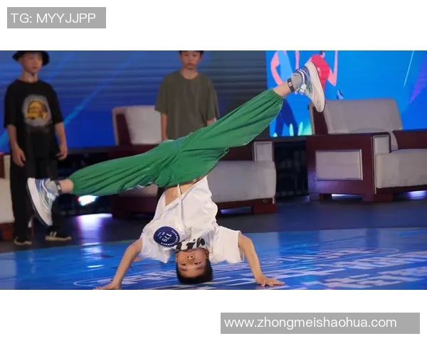 街舞盛宴:深入南京街舞队的团队协作与创意之旅